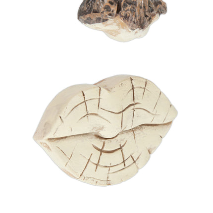 2-part tree surface