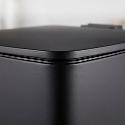 30L Abfalleimer Schwarz mit Soft-Close-Deckel