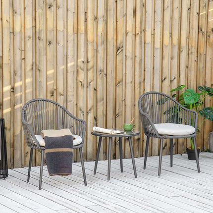 Gartenmöbel aus Rattan – 2 Stühle und Tisch, inklusive Kissen