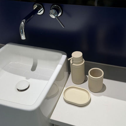 3-teiliges Badezimmer-Accessoire-Set aus Kunstharz
