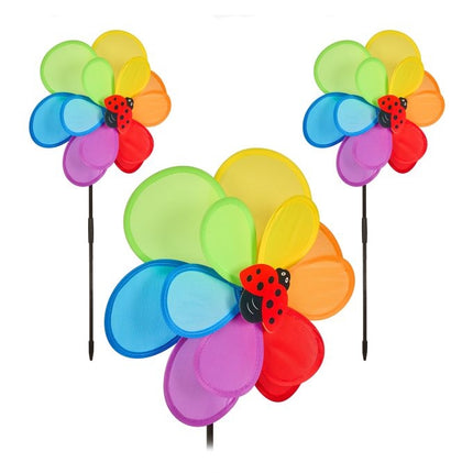 3x pinwheel with ladybug