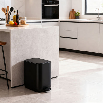 7L Square Pedal Bin – Kunststoff, Soft-Close Deckel