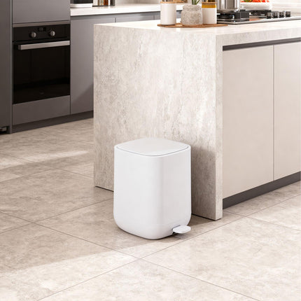 9L quadratischer Treteimer – Soft-Close, herausnehmbarer Inneneimer