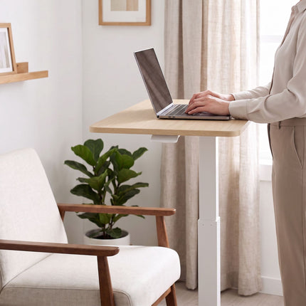 Adjustable Standing Desk with Castors – Natural White