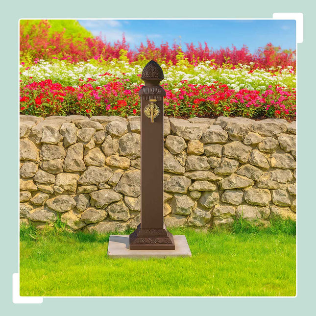 Antiker Gartenbrunnen aus Metall mit Wasserhahn, 81 cm