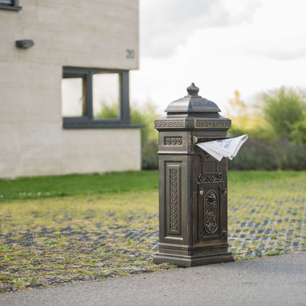 Antique Style Freestanding Mailbox, Cast Aluminium
