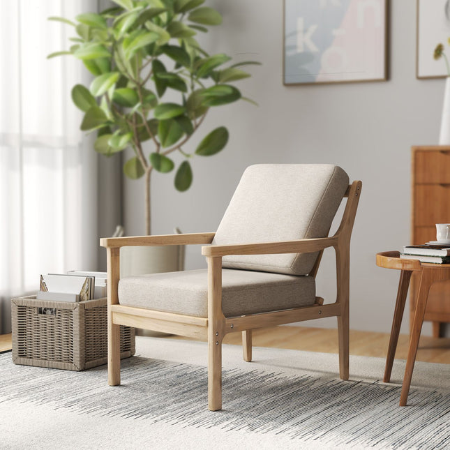 Beiger Sessel in Leinenoptik mit Holzbeinen und abnehmbaren Kissen