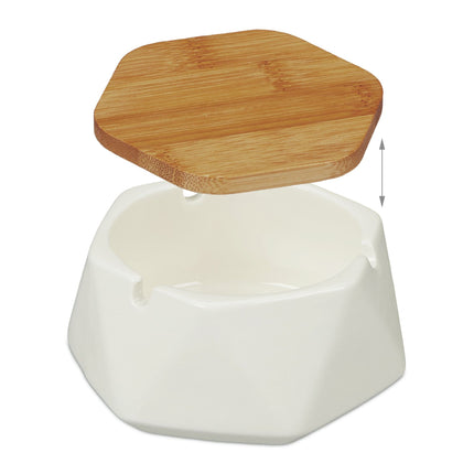 Ashtray with lid