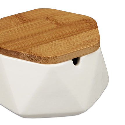 Ashtray with lid