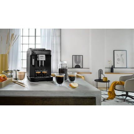 Automatische Espressomaschine mit Mahlwerk, manueller Milchaufschäumer