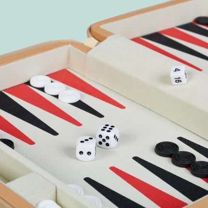 Backgammon travel game
