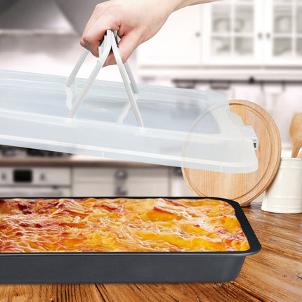 Baking tray with lid