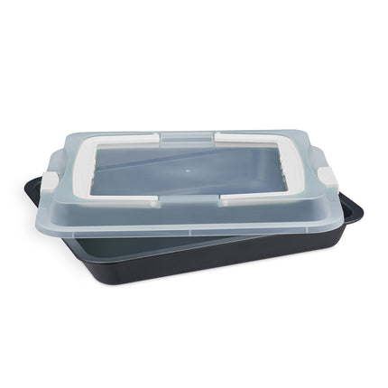 Baking tray with lid