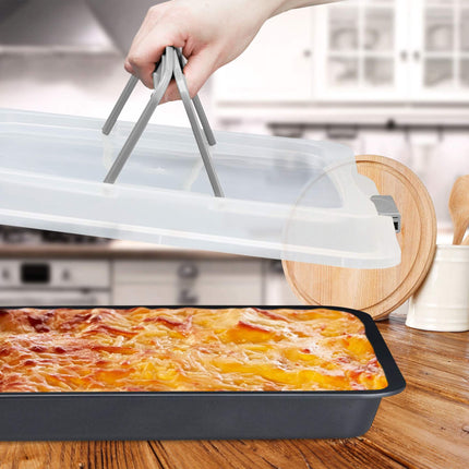 Baking tray with lid