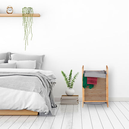 Bamboo laundry basket with lid