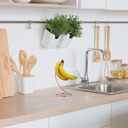 Banana holder in copper colors