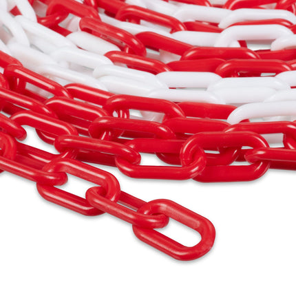 Barrier chain in red and white