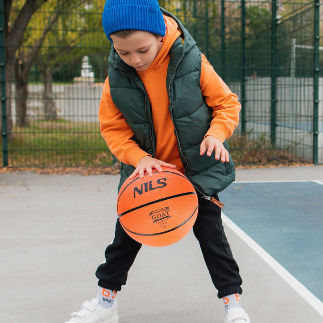 Basketbalový míč oranžový, velikost 5, odolný materiál