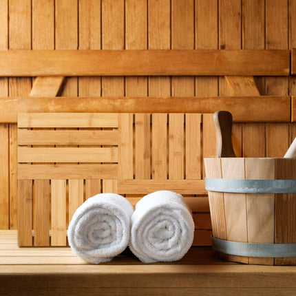 Bath mat in bamboo