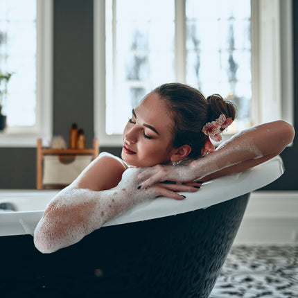 Badezimmerregal mit 3 Wäschekörben beige