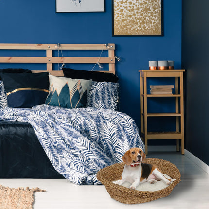 Bed for dogs and cats