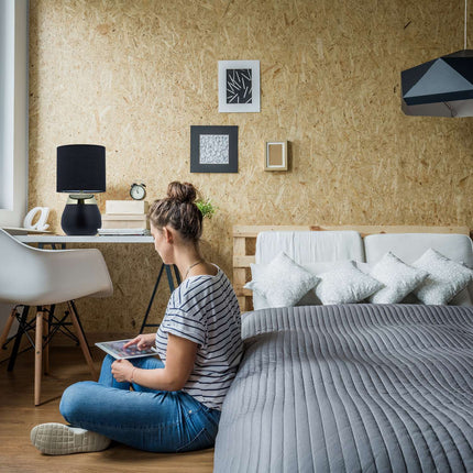 Bedside lamp with touch function black