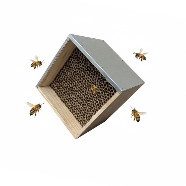 Bienenhotel mit Metalldach für Wildbienen