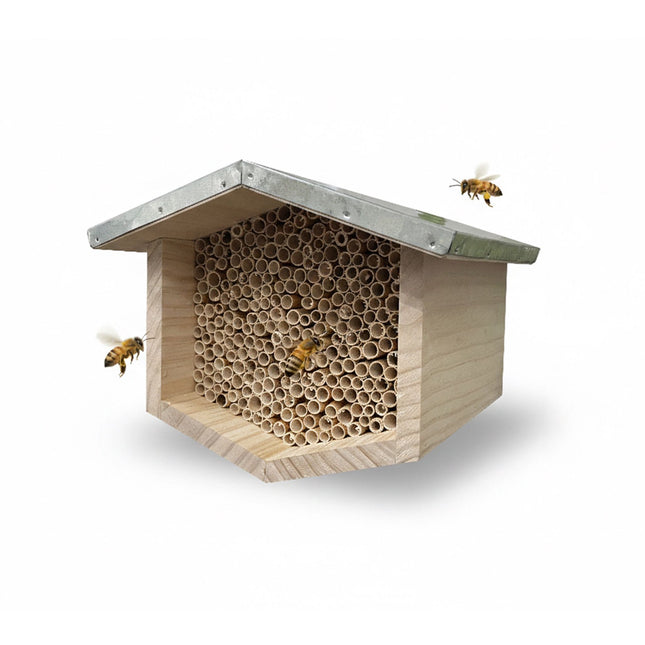 Bienenhotel mit Metalldach für Wildbienen