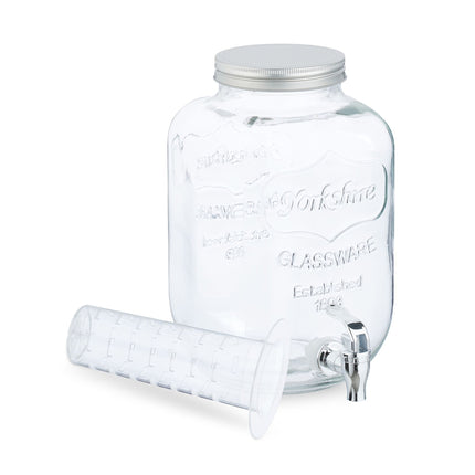 Beverage dispenser with insert