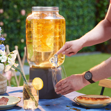 Distributeur de boissons avec insert