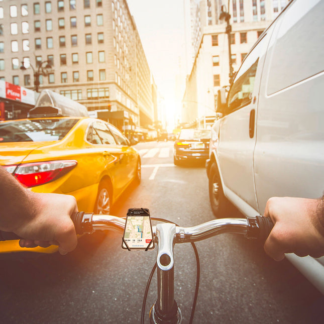 Fahrrad-/E-Scooter-Halterung mit integrierter Powerbank