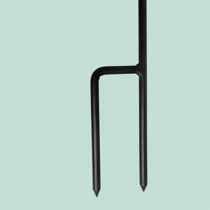 Bird Feeder With Stand – Weatherproof Cast Iron