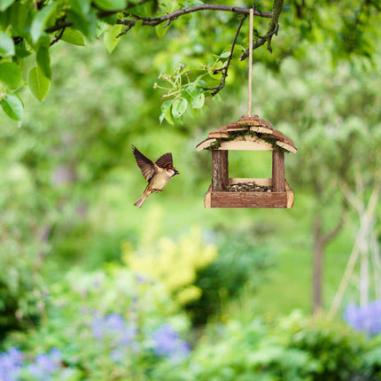 Bird feeder with bark