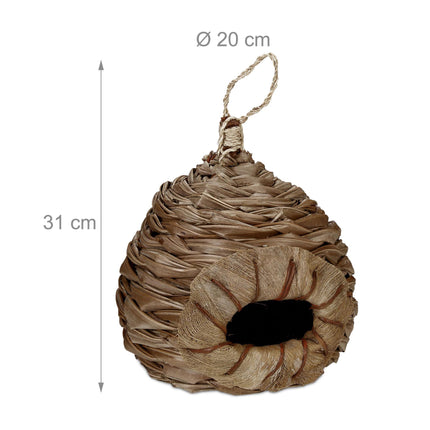 Bird nests in different designs