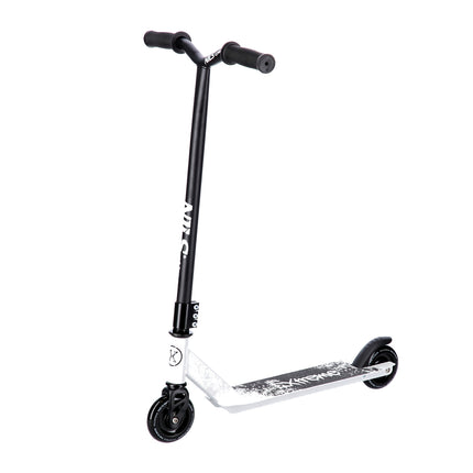 Schwarzer Stunt-Scooter, Hochleistungsfähig, Robustes Design