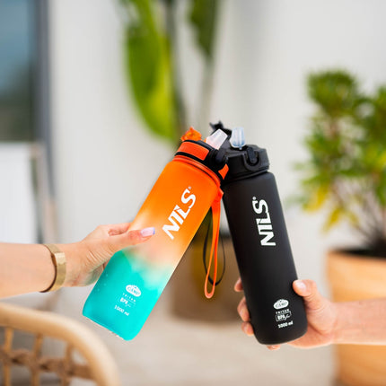 Černá láhev na vodu z Tritanu – odolná, bez BPA, 750ml