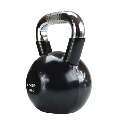 Černý litinový kettlebell s vinylovým povrchem, chromovaná rukojeť