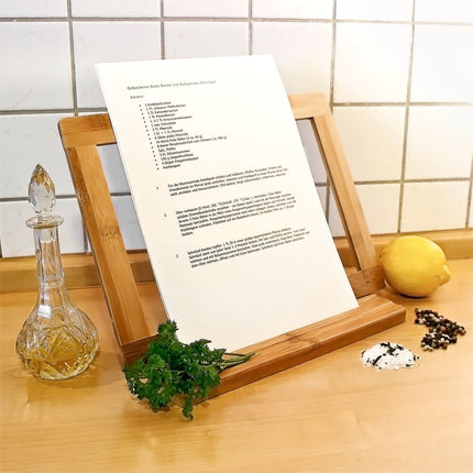 Bücherregal aus Bambus