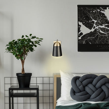 Brass wall lamp