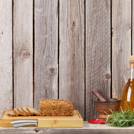 Bread cutting board with knife