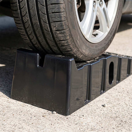 Car Ramps 2-Piece Set with 5 Tonne Capacity and Wheel Stop, Non-Slip, Black