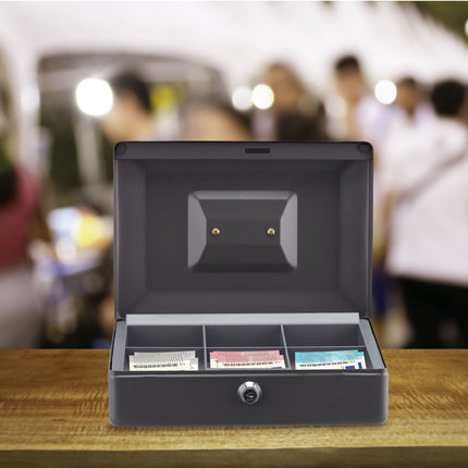 Cash box with 2 keys