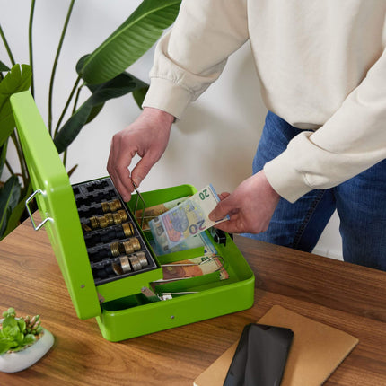 Kassenschublade mit Zahlenkombination