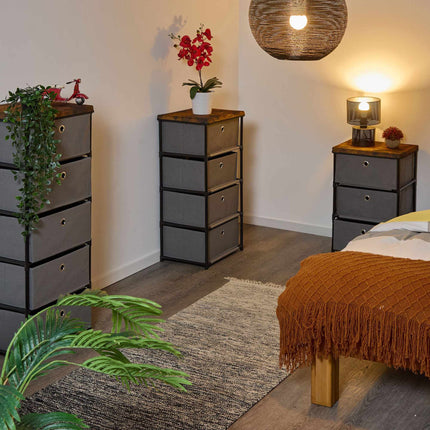 Kommode im Holzdesign mit Stoffschubladen