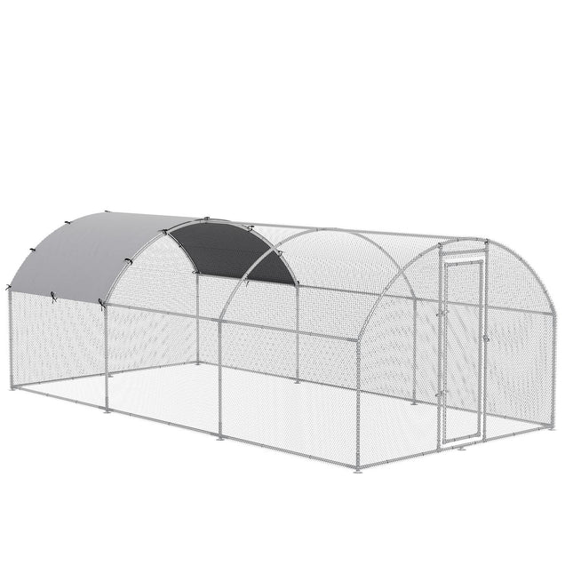 Large outdoor hen house for 12-18 hens with canopy