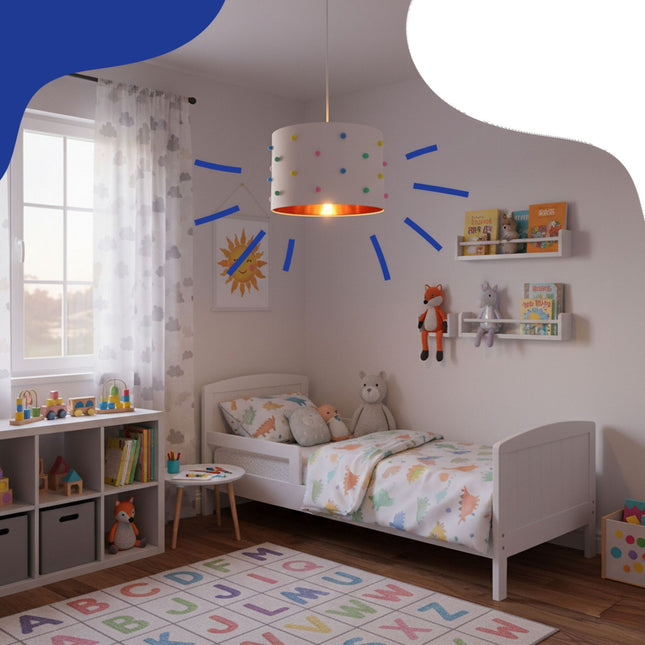 Kinderzimmerlampe mit bunten Pompons