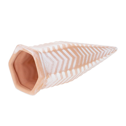Clay cone for irrigation in a set of 4