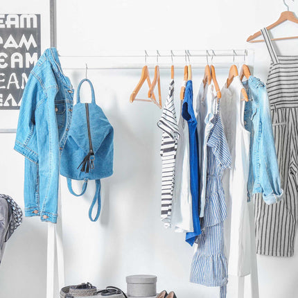 Clothes hangers set