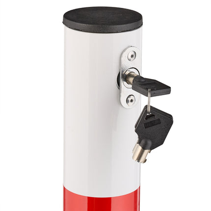 Collapsible barrier post