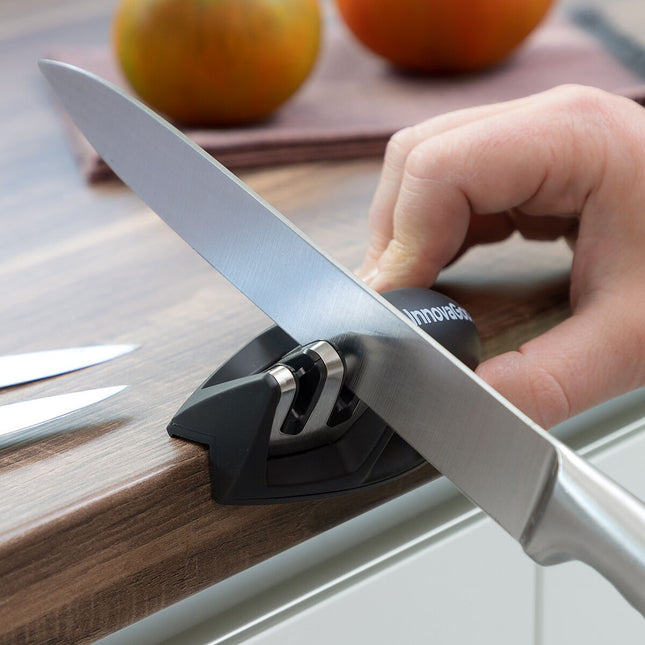 Kompaktní bruska na nože Knedhger InnovaGoods